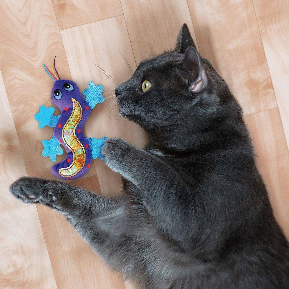 Kong Better Buzz Gecko Catnip Cat Toy - Image 2